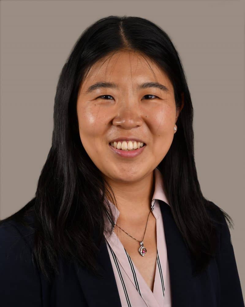 Yuewei Wu-Fienberg Doctor in Houston, Texas